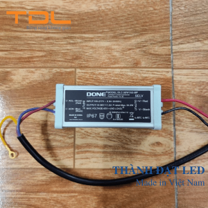 Nguồn điện DONE 50W (DLC-50W1A5-MP) - 100~277Vac 50/60Hz; Out: 18~36Vdc; Output: 1.5A; PF~0.95; Protection: IP67 - 4KV; Size: 108.5*39.5*29.7mm